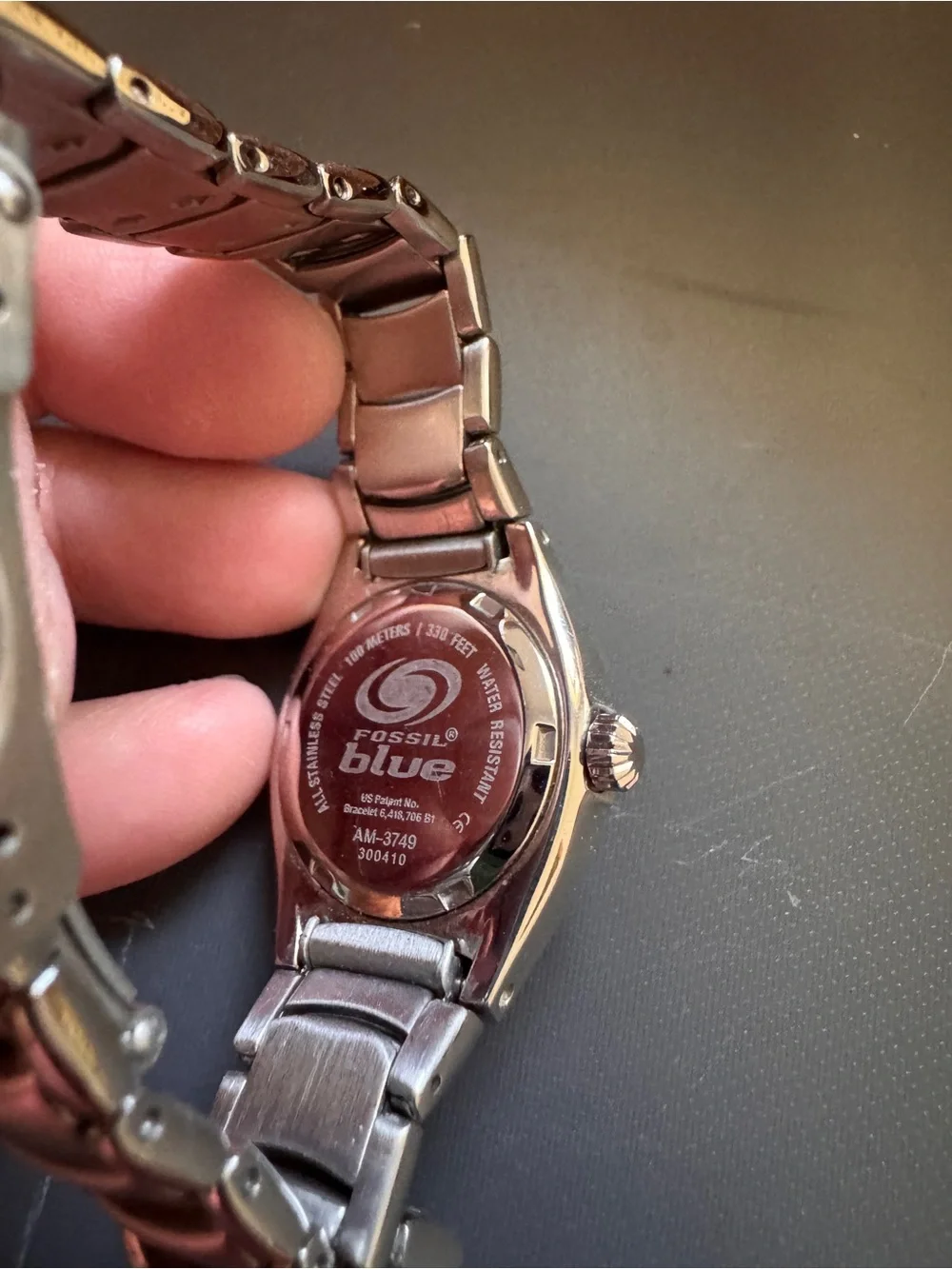 Fossil Silver Stainless Steel Watch with Blue Dial (NEEDS A NEE BATTERY)